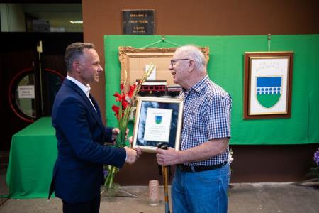 Podelitev priznanja Bogu Trohi 2